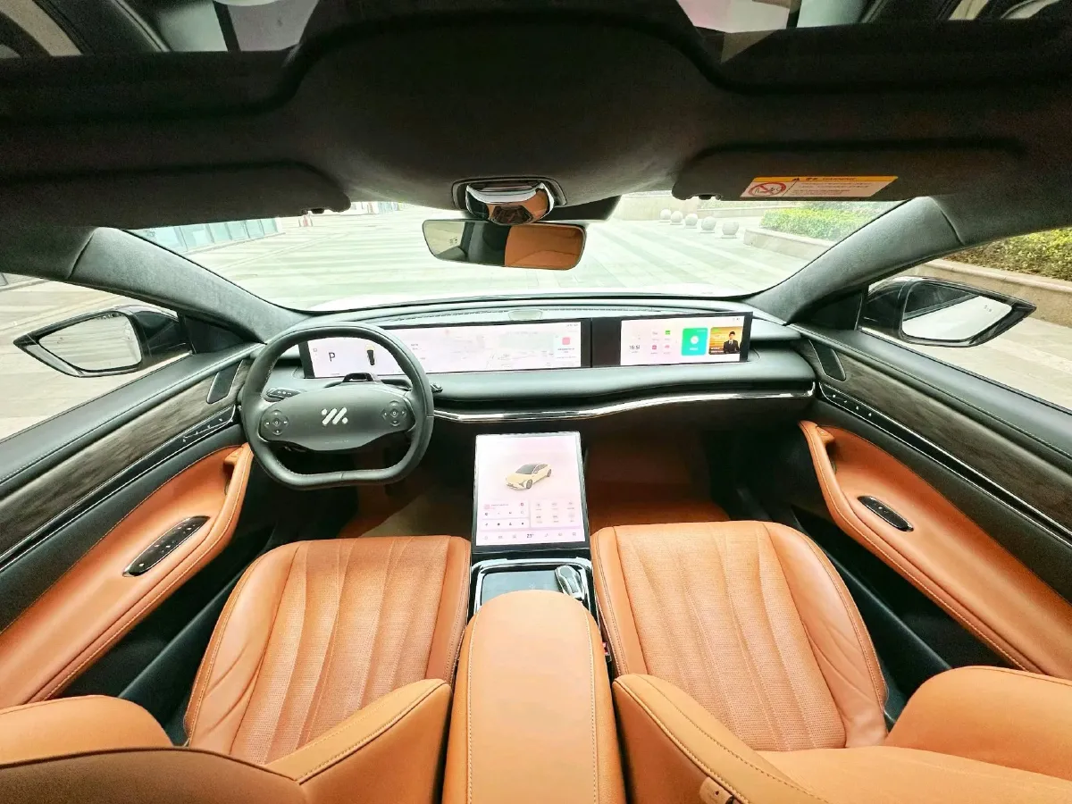 2022 IM L7 BEV 90KWH,autocango,china used car exporter,china ev exporter,chinese used car exporter,chinese used ev exporter