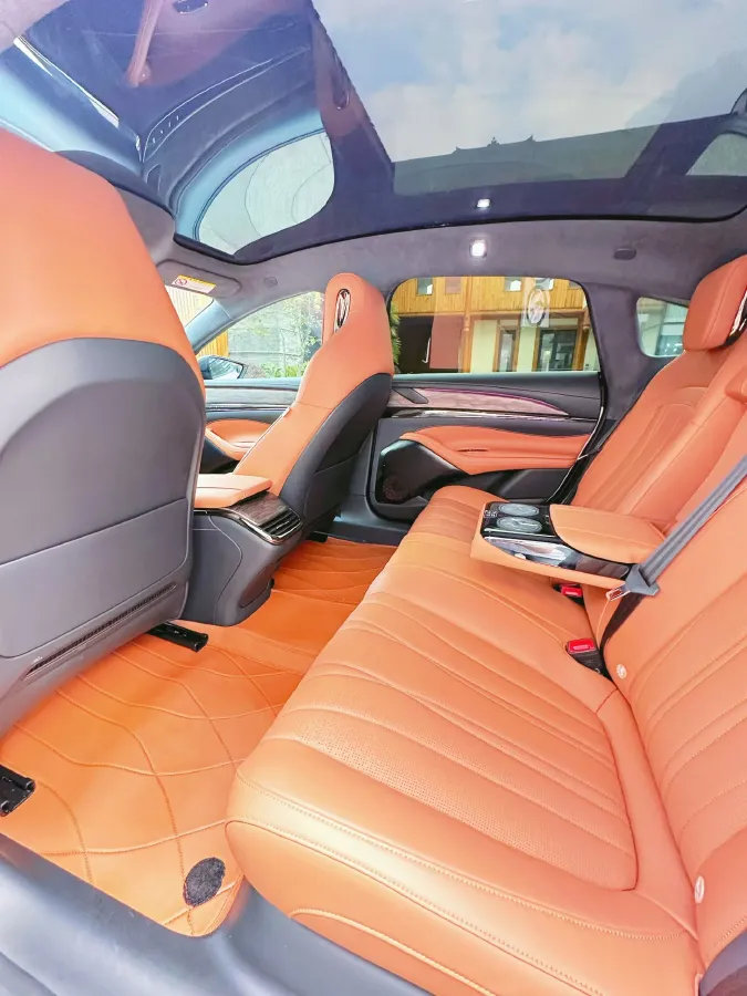 2022 IM L7 BEV 90KWH,autocango,china used car exporter,china ev exporter,chinese used car exporter,chinese used ev exporter