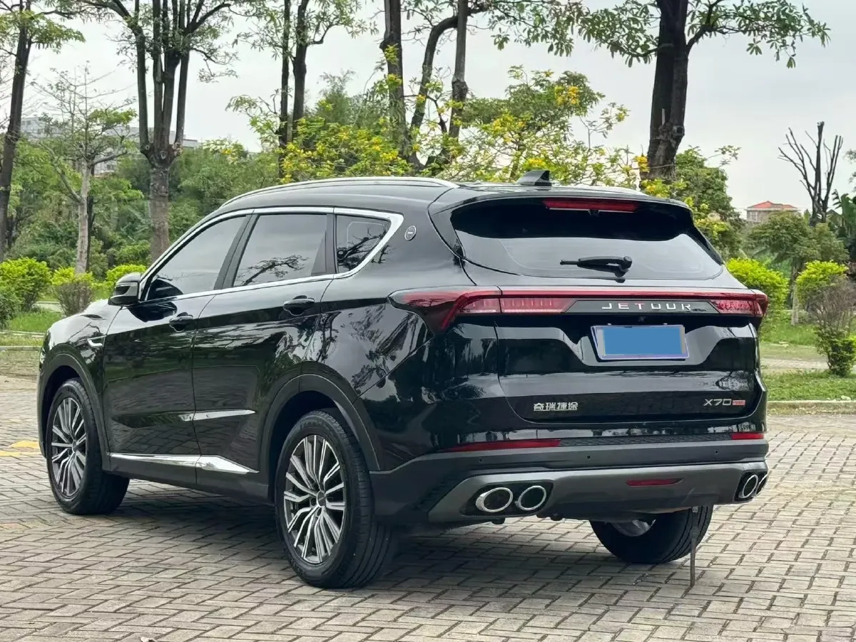 2023 ChangAn Oshan X7 Plus 1.5T 188HP L4 7DCT,autocango,china used car exporter,china ev exporter,chinese used car exporter,chinese used ev exporter