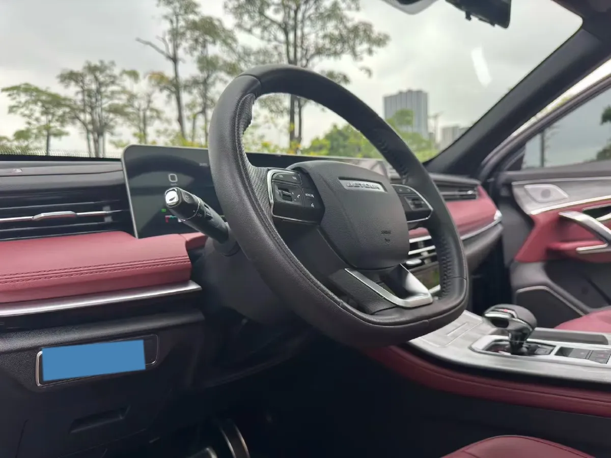 2023 ChangAn Oshan X7 Plus 1.5T 188HP L4 7DCT,autocango,china used car exporter,china ev exporter,chinese used car exporter,chinese used ev exporter