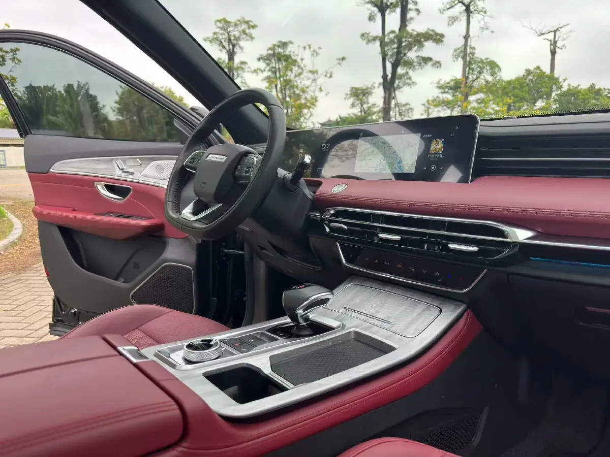 2023 ChangAn Oshan X7 Plus 1.5T 188HP L4 7DCT,autocango,china used car exporter,china ev exporter,chinese used car exporter,chinese used ev exporter