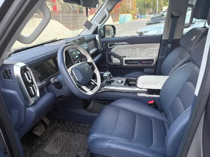 2024 Jetour ShanHai TravellerC-DM 1.5T 156HP L4 3DHT PHEV 26.7KWH,autocango,china used car exporter,china ev exporter,chinese used car exporter,chinese used ev exporter