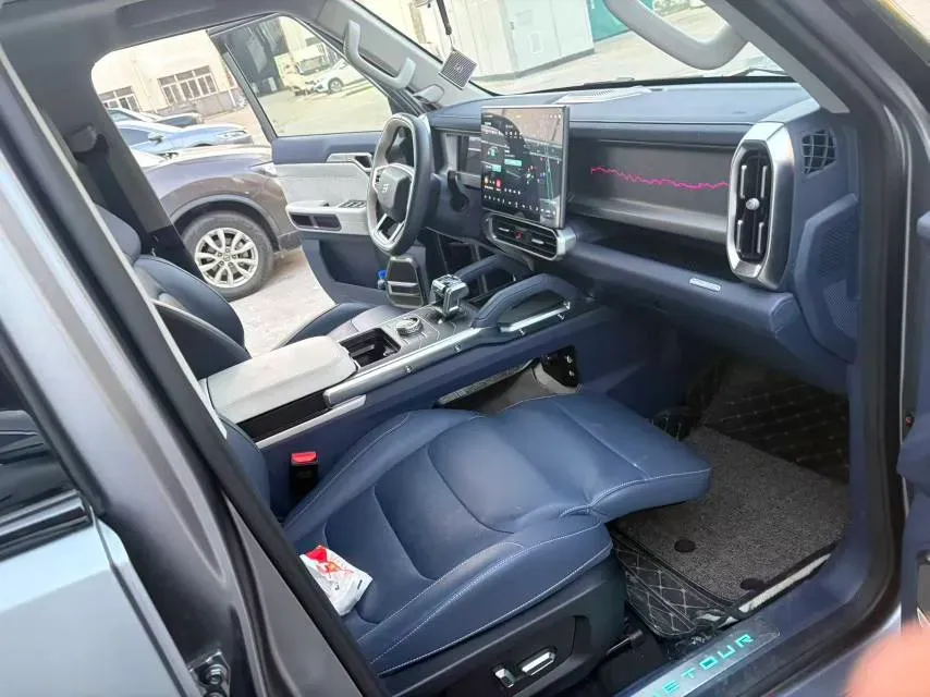 2024 Jetour ShanHai TravellerC-DM 1.5T 156HP L4 3DHT PHEV 26.7KWH,autocango,china used car exporter,china ev exporter,chinese used car exporter,chinese used ev exporter