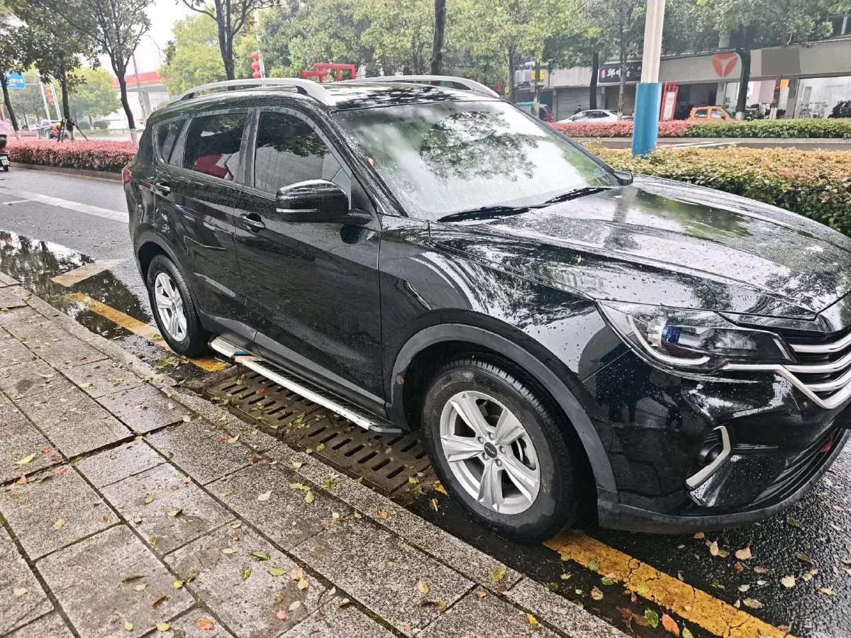 2021 Jetour X70M 1.5T 156HP L4 6DCT,autocango,china used car exporter,china ev exporter,chinese used car exporter,chinese used ev exporter