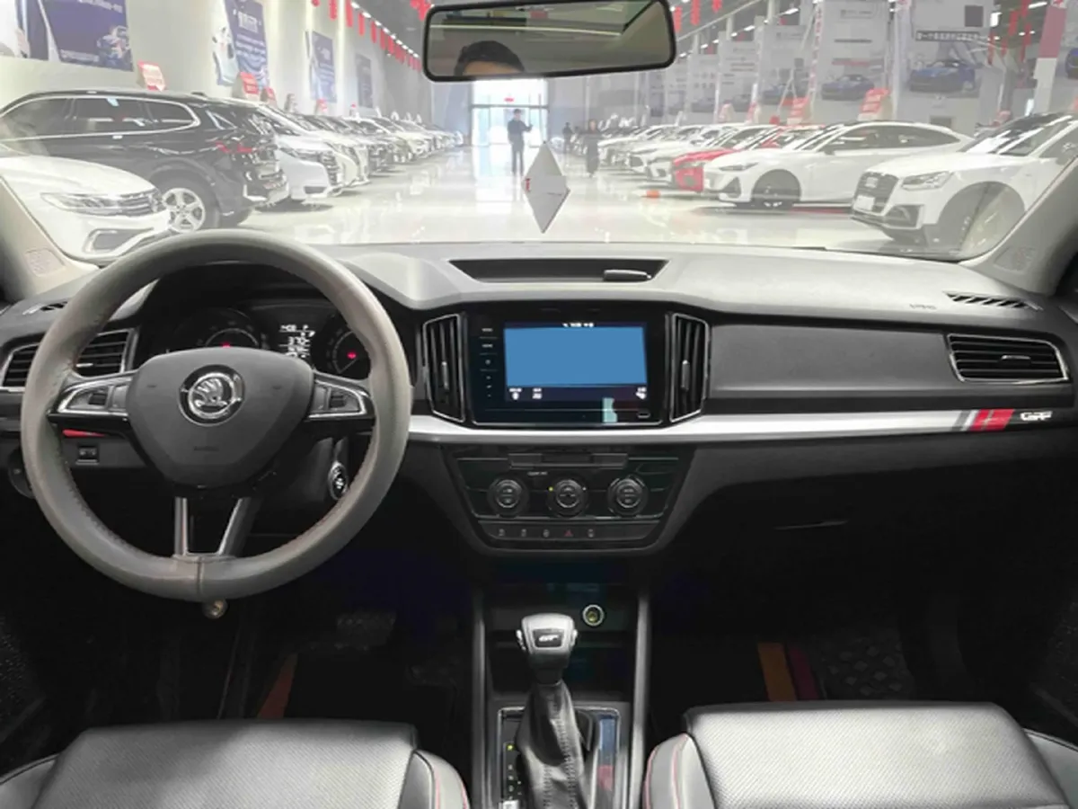 2022 Skoda Kamiq 1.5L 112HP L4 6AT,autocango,china used car exporter,china ev exporter,chinese used car exporter,chinese used ev exporter