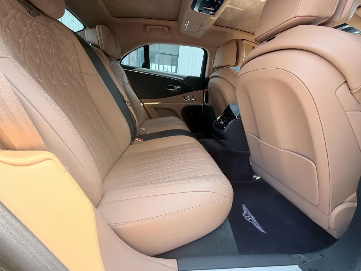 2022 Bentley Flying Spur 2.9T 416HP V6 8DCT PHEV 18KWH,autocango,china used car exporter,china ev exporter,chinese used car exporter,chinese used ev exporter