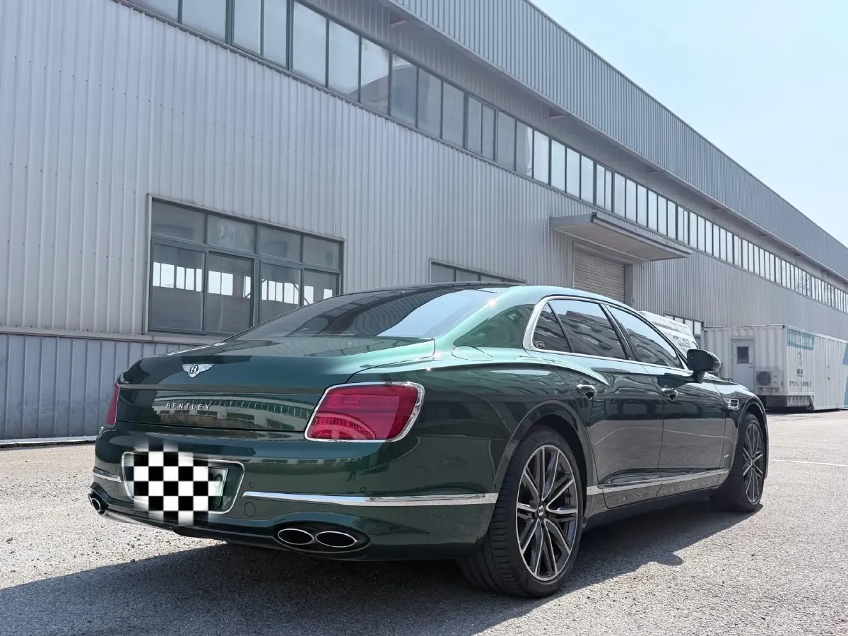 2022 Bentley Flying Spur 2.9T 416HP V6 8DCT PHEV 18KWH,autocango,china used car exporter,china ev exporter,chinese used car exporter,chinese used ev exporter