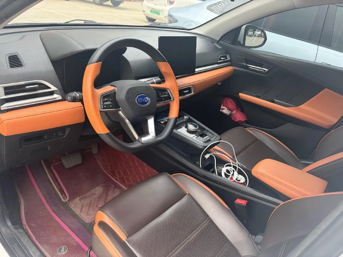 2021 MG Pilot 1.5T 173HP L4 7DCT,autocango,china used car exporter,china ev exporter,chinese used car exporter,chinese used ev exporter