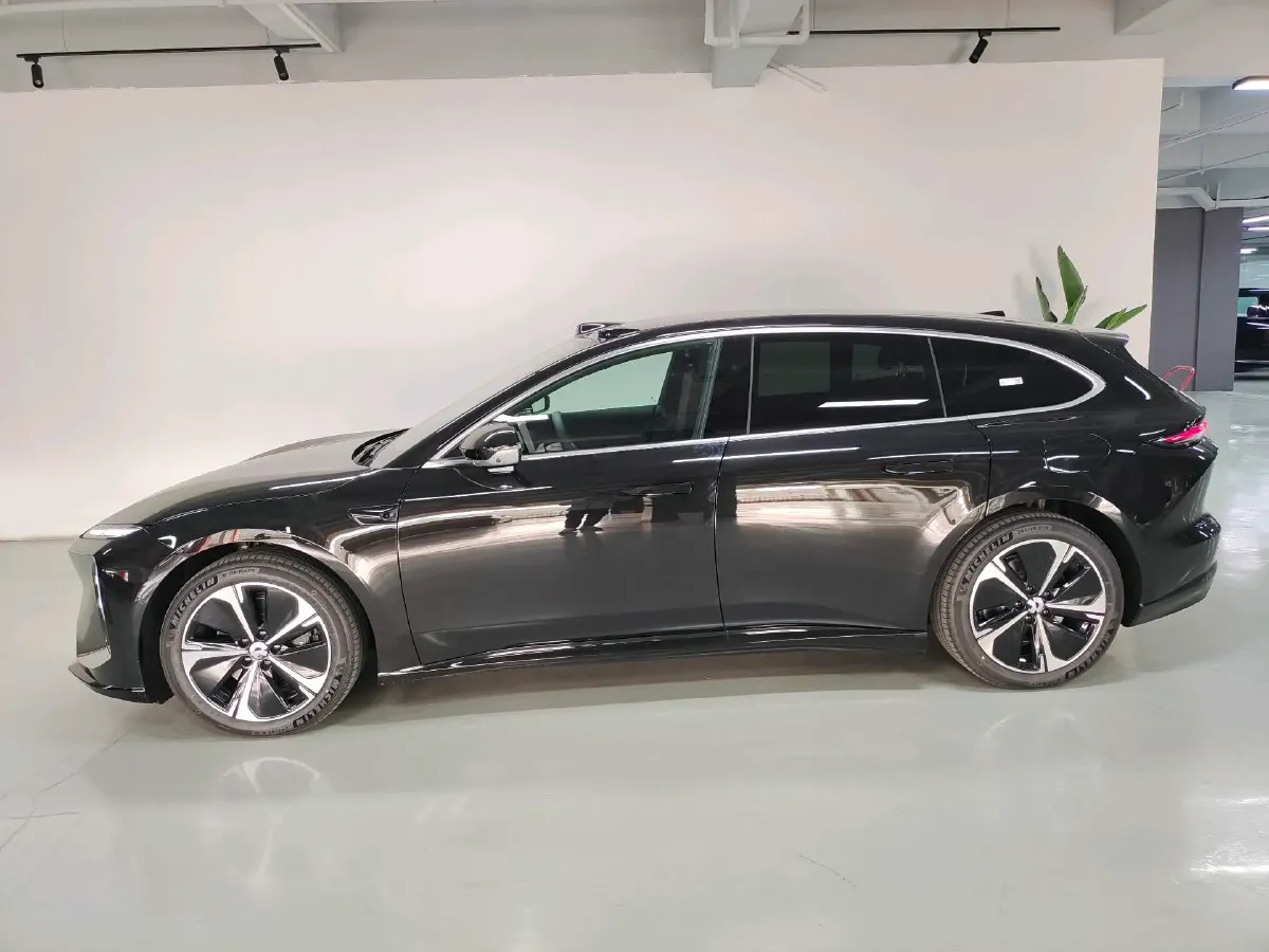 2025 NIO ET5T BEV,autocango,china used car exporter,china ev exporter,chinese used car exporter,chinese used ev exporter