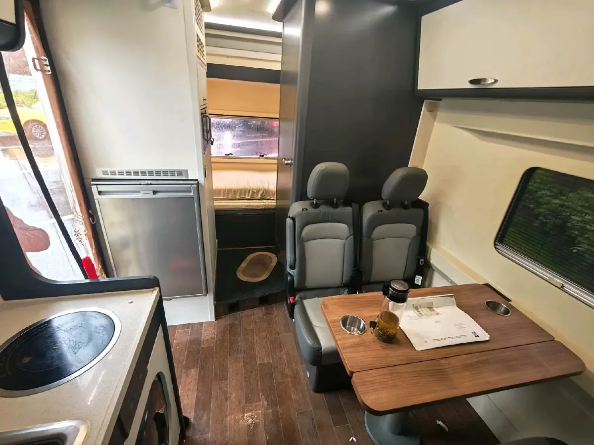 2021 MAXUS V90 RV 2.0T 148HP L4 6AT,autocango,china used car exporter,china ev exporter,chinese used car exporter,chinese used ev exporter