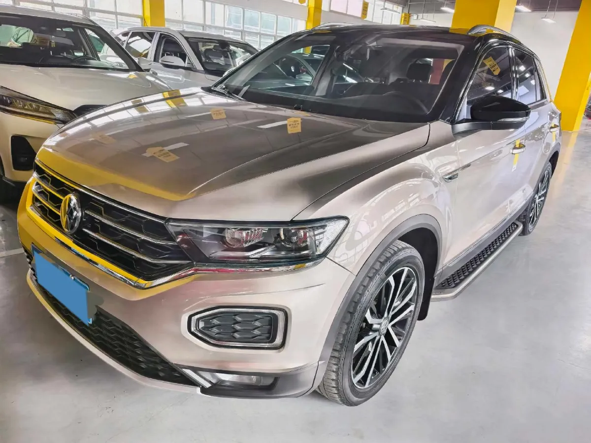 2019 Volkswagen T-Roc 1.4T 150HP L4 7DCT,autocango,china used car exporter,china ev exporter,chinese used car exporter,chinese used ev exporter