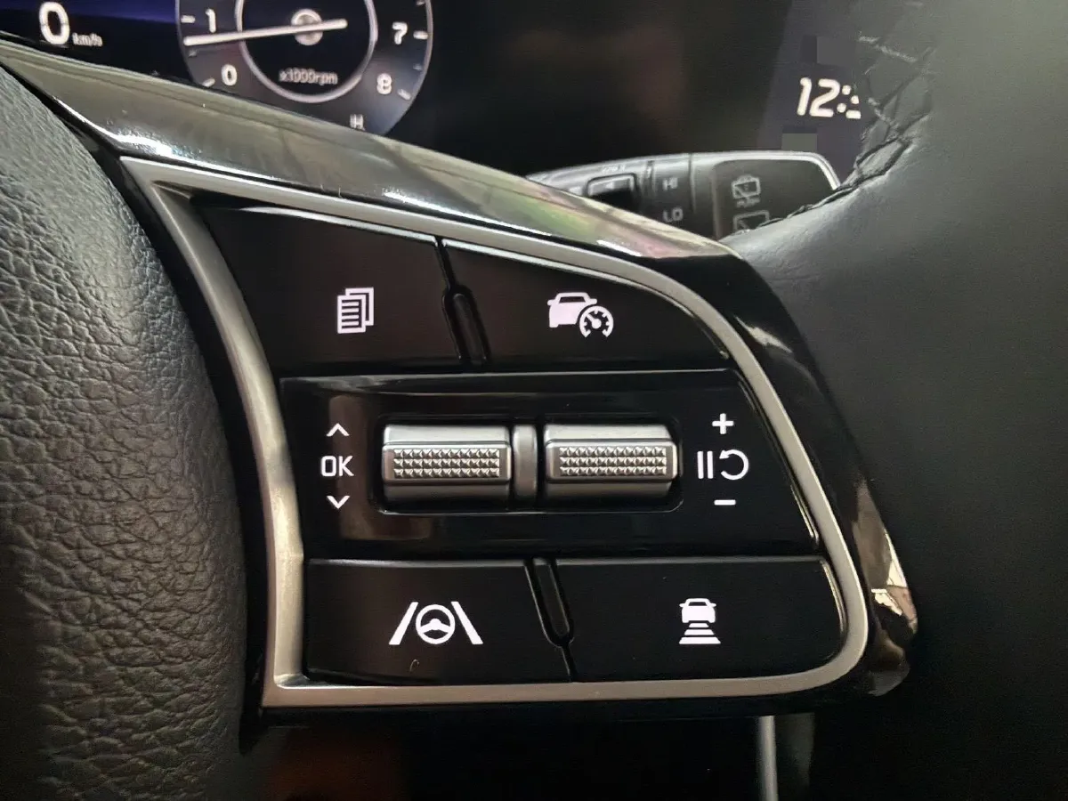 2023 Kia Seltos 1.5L 115HP L4 CVT,autocango,china used car exporter,china ev exporter,chinese used car exporter,chinese used ev exporter