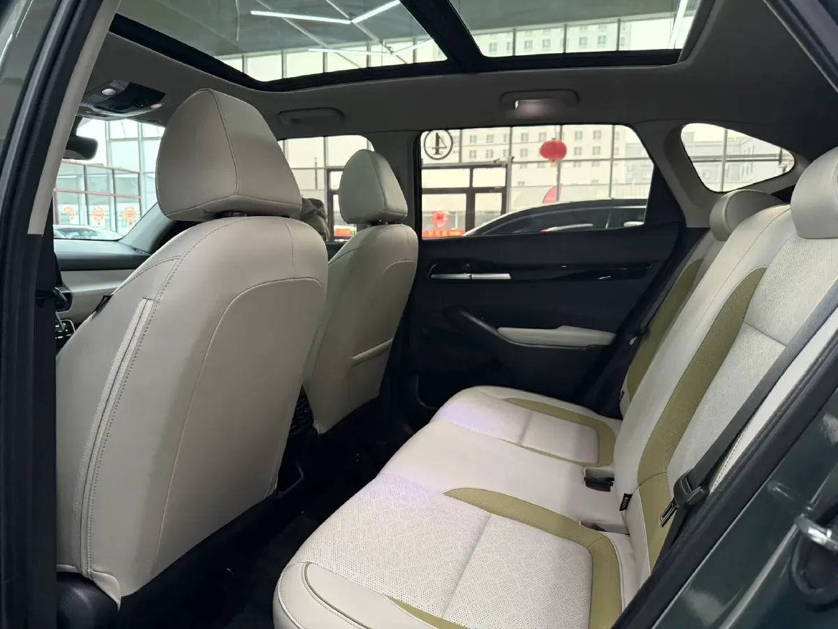 2023 Kia Seltos 1.5L 115HP L4 CVT,autocango,china used car exporter,china ev exporter,chinese used car exporter,chinese used ev exporter