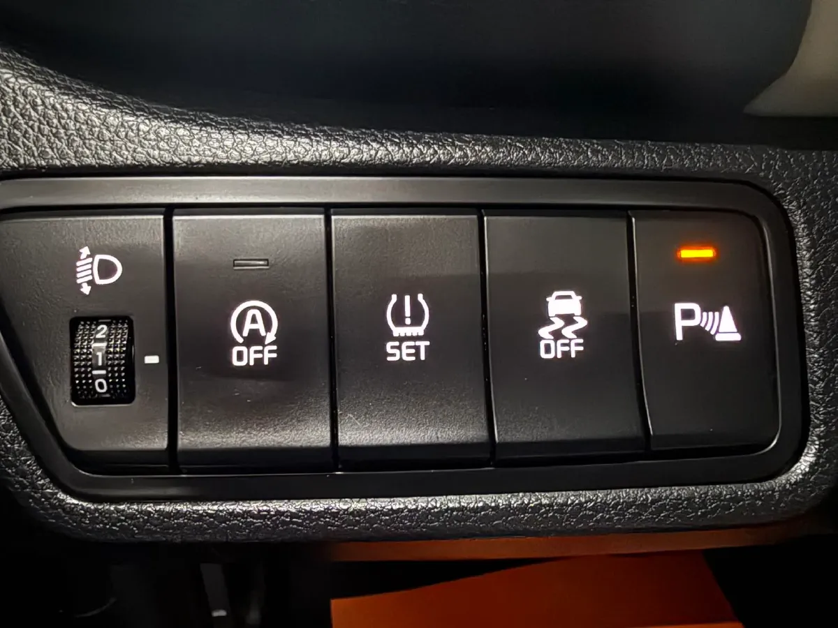 2023 Kia Seltos 1.5L 115HP L4 CVT,autocango,china used car exporter,china ev exporter,chinese used car exporter,chinese used ev exporter