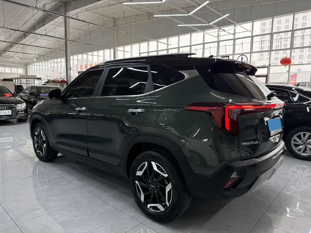 2023 Kia Seltos 1.5L 115HP L4 CVT,autocango,china used car exporter,china ev exporter,chinese used car exporter,chinese used ev exporter