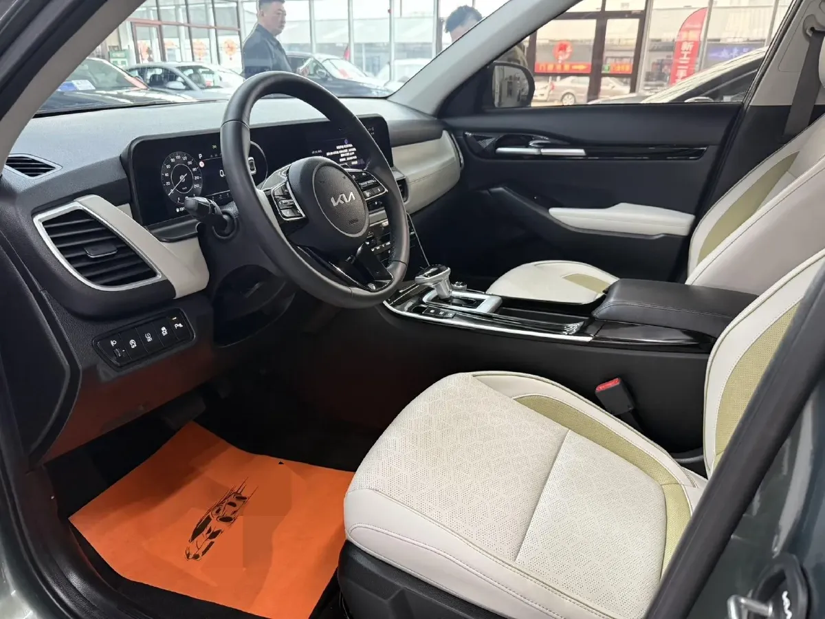 2023 Kia Seltos 1.5L 115HP L4 CVT,autocango,china used car exporter,china ev exporter,chinese used car exporter,chinese used ev exporter