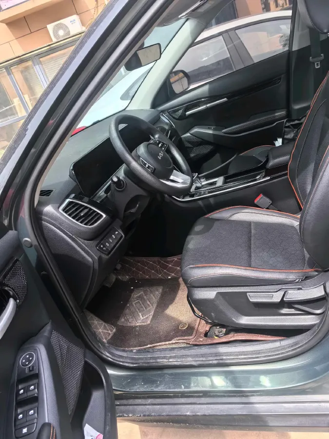 2023 Kia Seltos 1.5L 115HP L4 CVT,autocango,china used car exporter,china ev exporter,chinese used car exporter,chinese used ev exporter