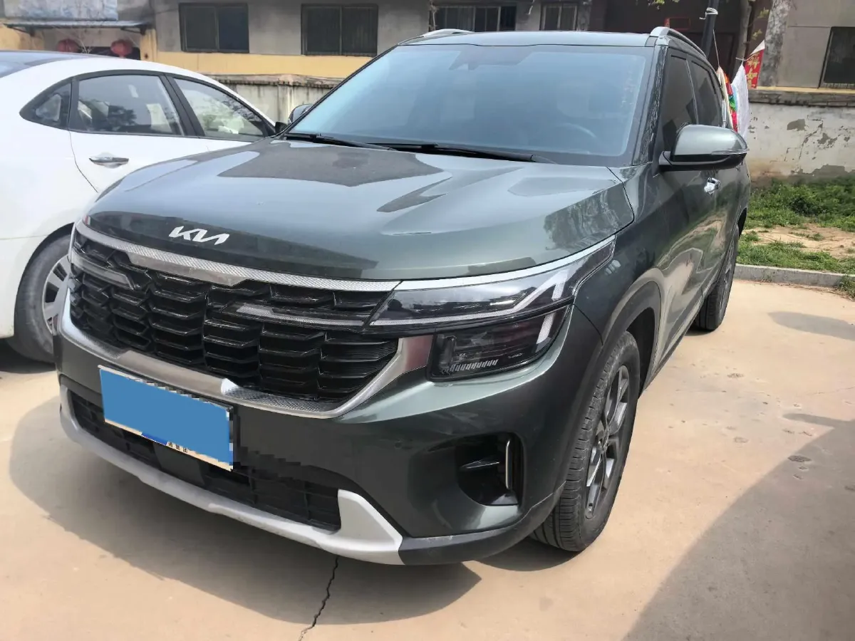 2023 Kia Seltos 1.5L 115HP L4 CVT,autocango,china used car exporter,china ev exporter,chinese used car exporter,chinese used ev exporter