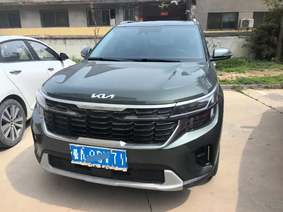 2023 Kia Seltos 1.5L 115HP L4 CVT,autocango,china used car exporter,china ev exporter,chinese used car exporter,chinese used ev exporter
