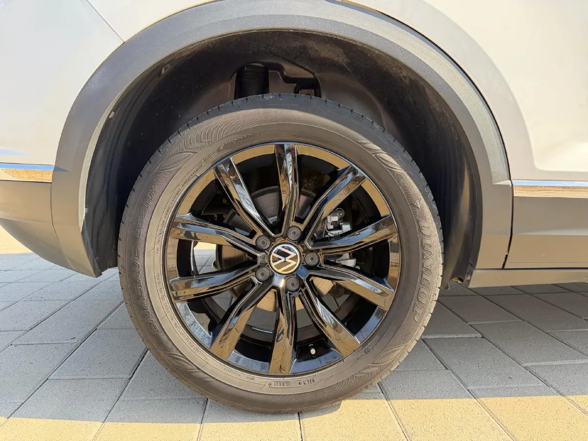 2022 Volkswagen T-Roc 1.4T 150HP L4 7DCT,autocango,china used car exporter,china ev exporter,chinese used car exporter,chinese used ev exporter