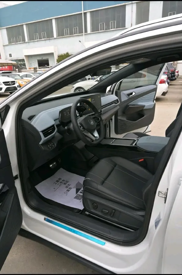 2024 Exceed LXC-DM 1.5T 156HP L4 3DHT PHEV 19.27KWH,autocango,china used car exporter,china ev exporter,chinese used car exporter,chinese used ev exporter