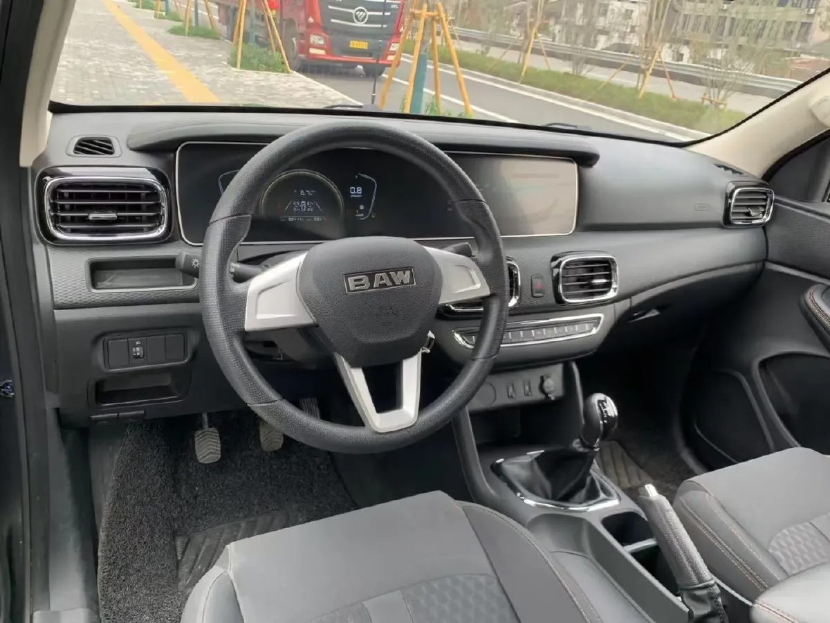 2023 BAW Calorie 2.0L 144HP L4 5MT,autocango,china used car exporter,china ev exporter,chinese used car exporter,chinese used ev exporter