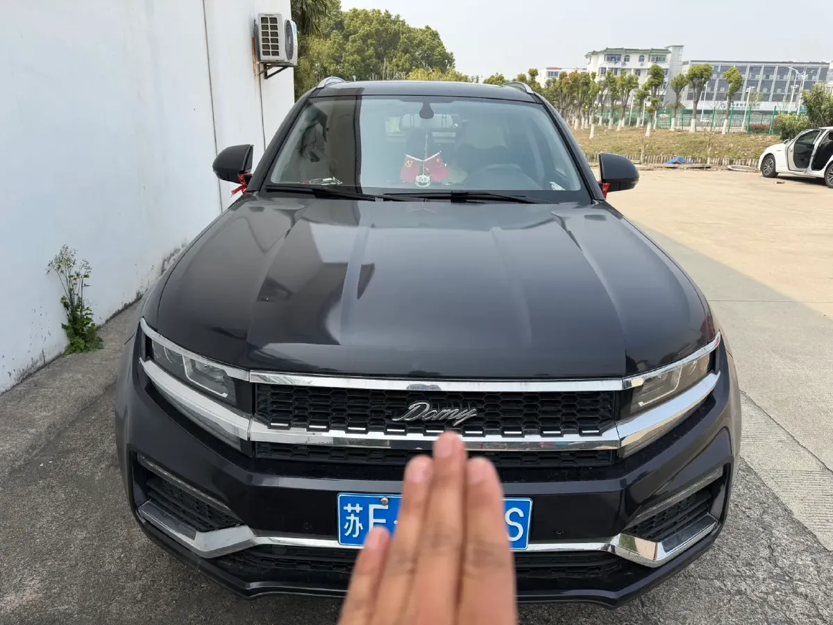 2018 Zotye Damy X7 2.0T 190HP L4 8AT,autocango,china used car exporter,china ev exporter,chinese used car exporter,chinese used ev exporter