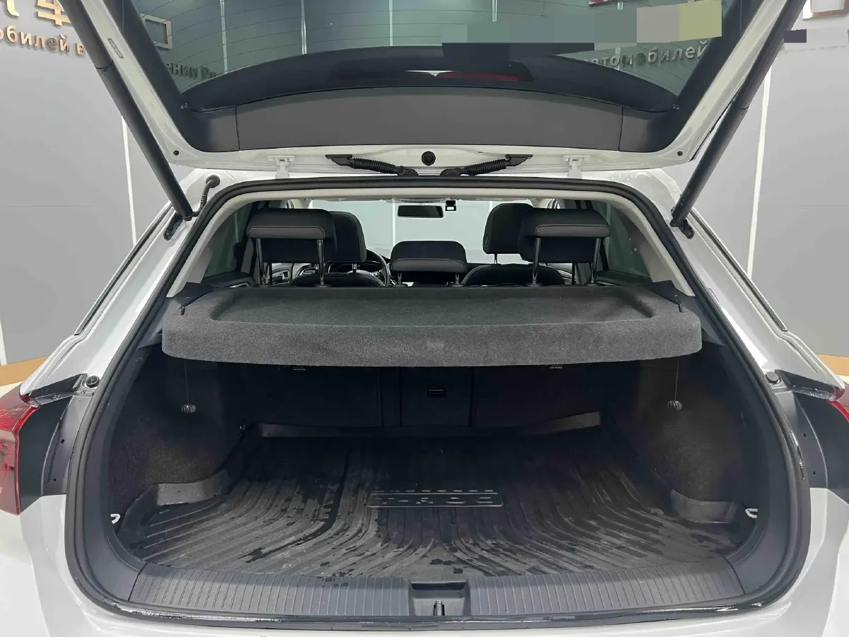 2021 Volkswagen T-Roc 1.4T 150HP L4 7DCT,autocango,china used car exporter,china ev exporter,chinese used car exporter,chinese used ev exporter