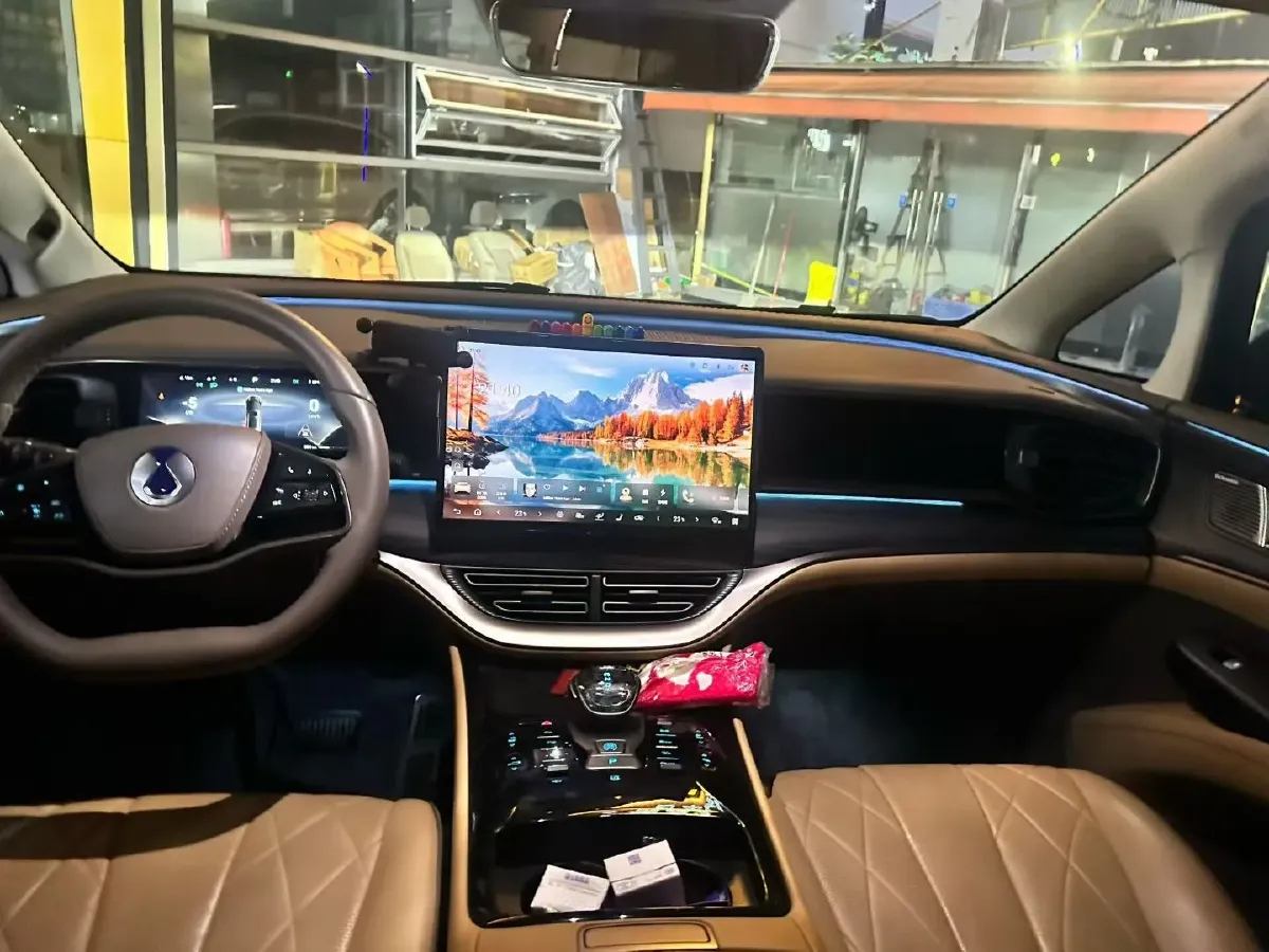 2022 Mercedes-Benz GLC Class 2.0T 197HP L4 9AT,autocango,china used car exporter,china ev exporter,chinese used car exporter,chinese used ev exporter