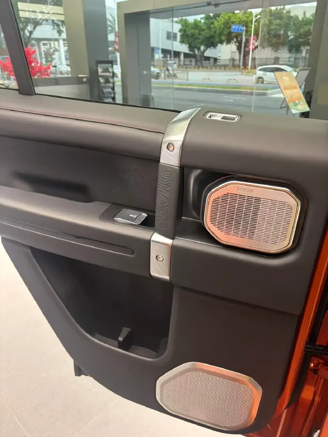 2025 Jetour Zongheng G700 2.0T 211HP L4 2DHT PHEV,autocango,china used car exporter,china ev exporter,chinese used car exporter,chinese used ev exporter