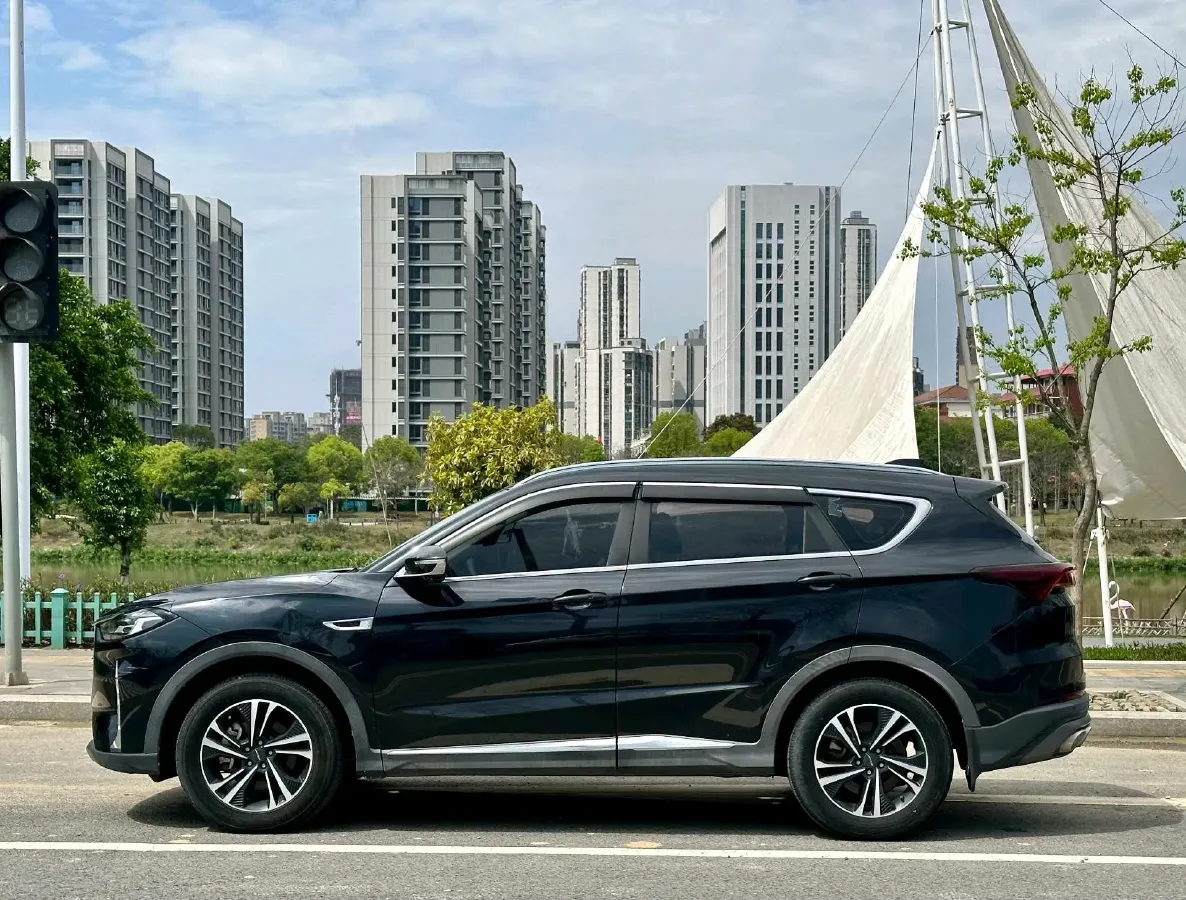 2021 Jetour X70 Plus 1.5T 156HP L4 6DCT,autocango,china used car exporter,china ev exporter,chinese used car exporter,chinese used ev exporter