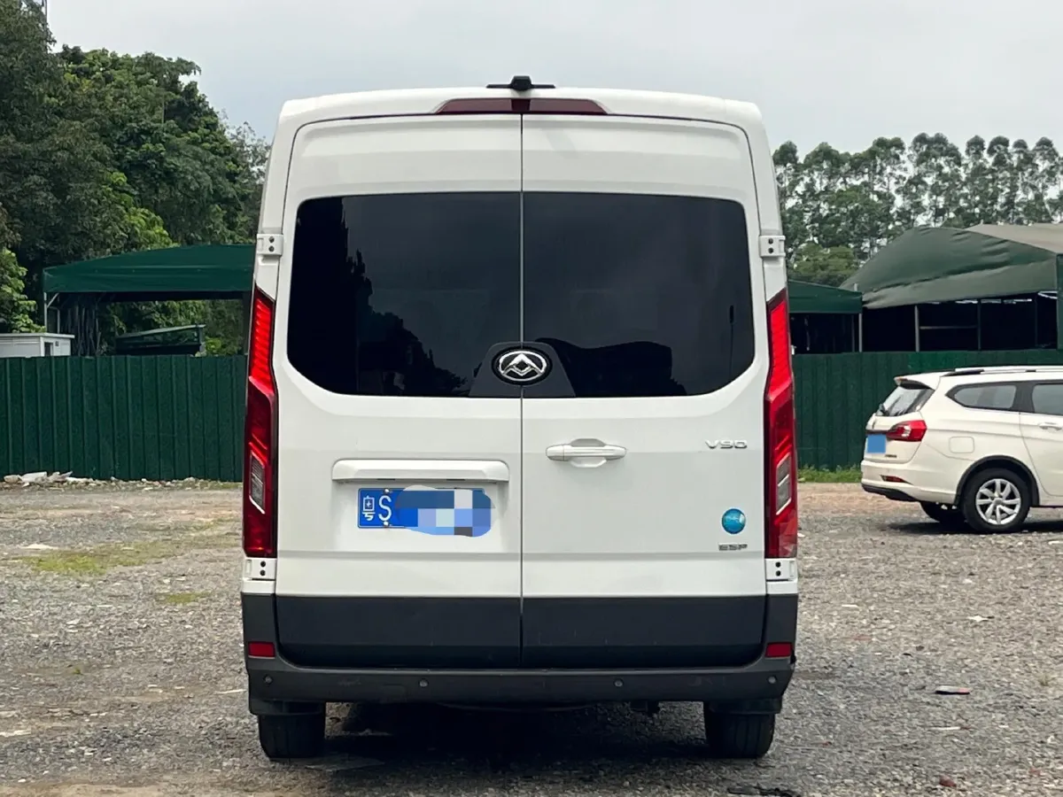 2022 MAXUS XinTu V90 2.0T 150HP L4 6MT,autocango,china used car exporter,china ev exporter,chinese used car exporter,chinese used ev exporter