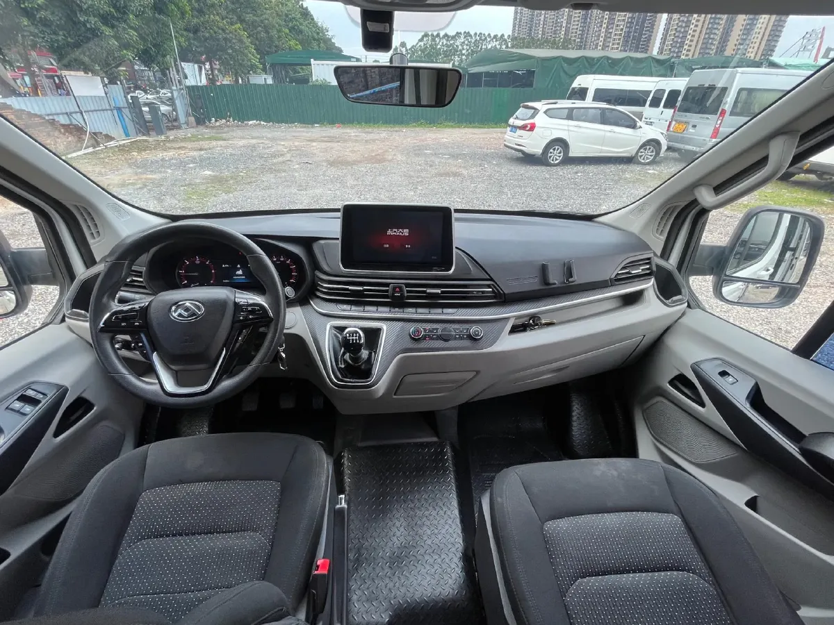 2022 MAXUS XinTu V90 2.0T 150HP L4 6MT,autocango,china used car exporter,china ev exporter,chinese used car exporter,chinese used ev exporter