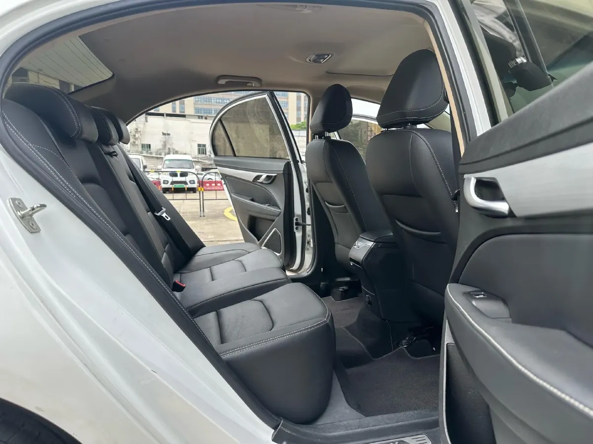 2018 Geely Emgrand 1.5L 109HP L4 CVT,autocango,china used car exporter,china ev exporter,chinese used car exporter,chinese used ev exporter