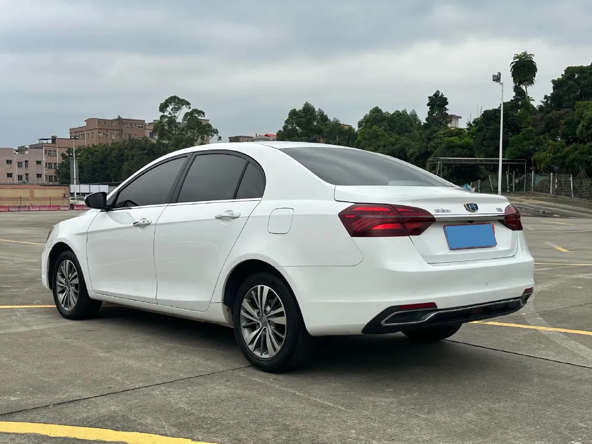 2018 Geely Emgrand 1.5L 109HP L4 CVT,autocango,china used car exporter,china ev exporter,chinese used car exporter,chinese used ev exporter