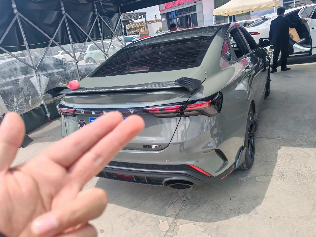 2022 Geely Binray 1.5T 181HP L4 7DCT,autocango,china used car exporter,china ev exporter,chinese used car exporter,chinese used ev exporter