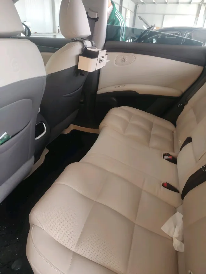 2023 IM LS6 BEV 71KWH,autocango,china used car exporter,china ev exporter,chinese used car exporter,chinese used ev exporter