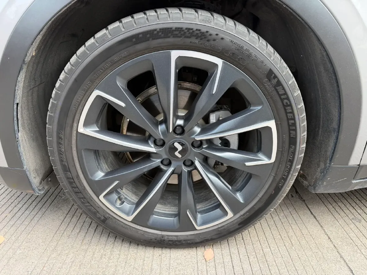 2024 ONVO L60 BEV 60KWH,autocango,china used car exporter,china ev exporter,chinese used car exporter,chinese used ev exporter