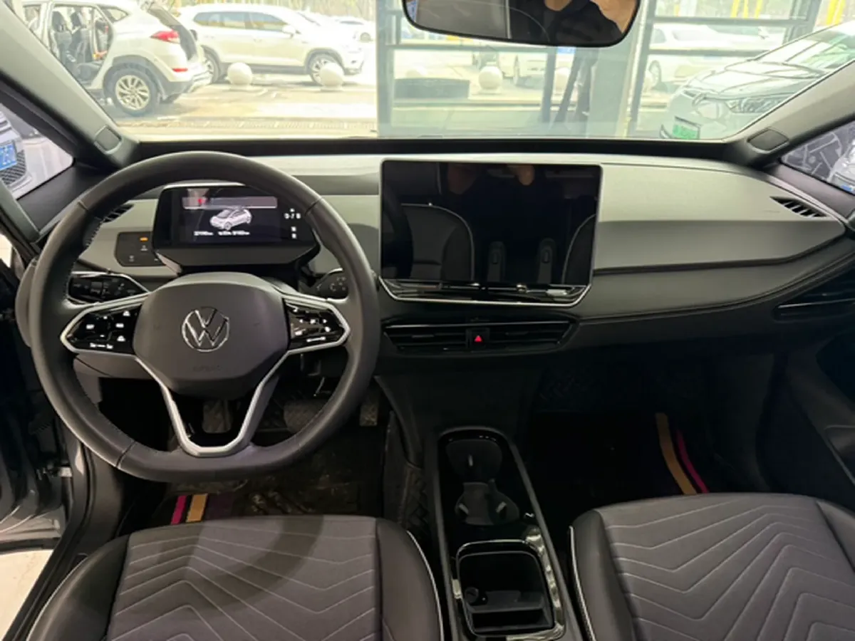2025 Volkswagen ID.3 BEV 52.8KWH,autocango,china used car exporter,china ev exporter,chinese used car exporter,chinese used ev exporter