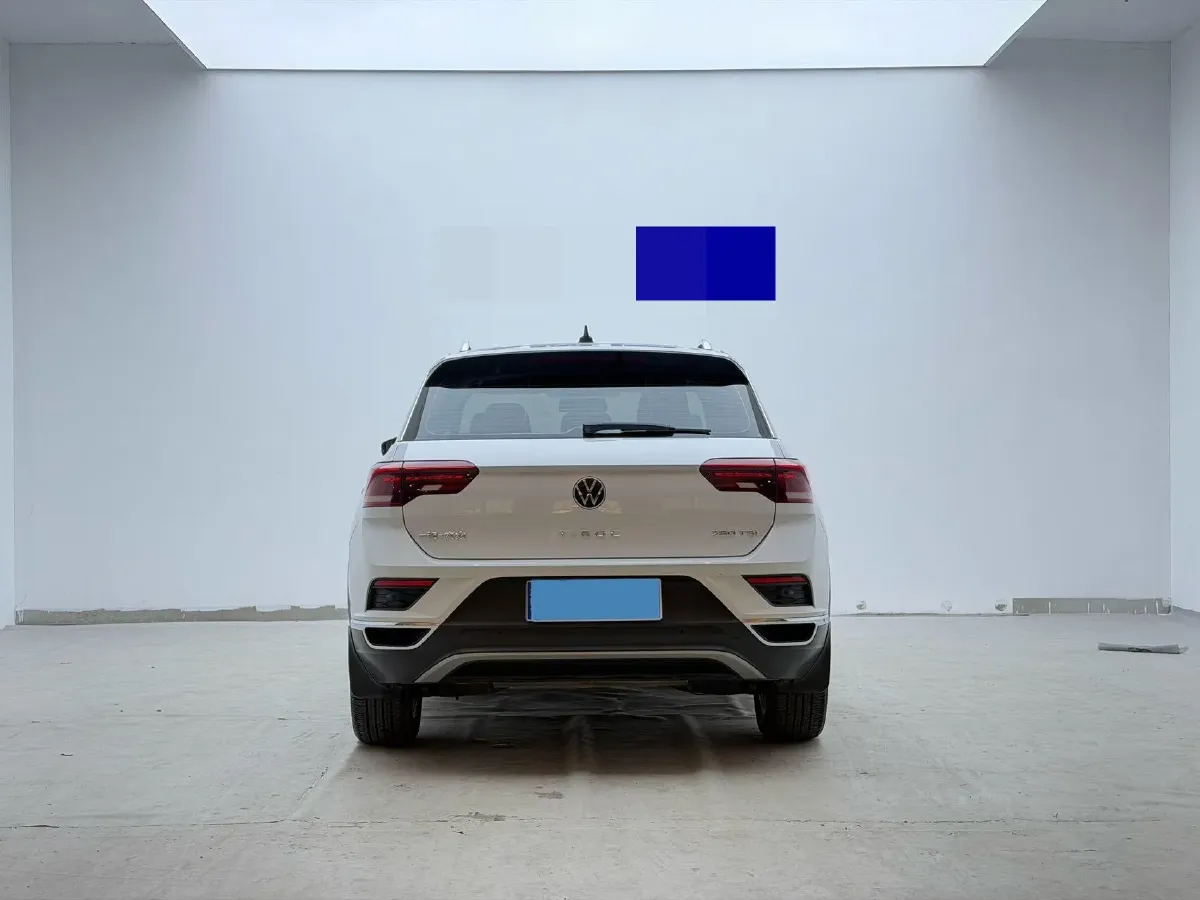 2022 Volkswagen T-Roc 1.4T 150HP L4 7DCT,autocango,china used car exporter,china ev exporter,chinese used car exporter,chinese used ev exporter