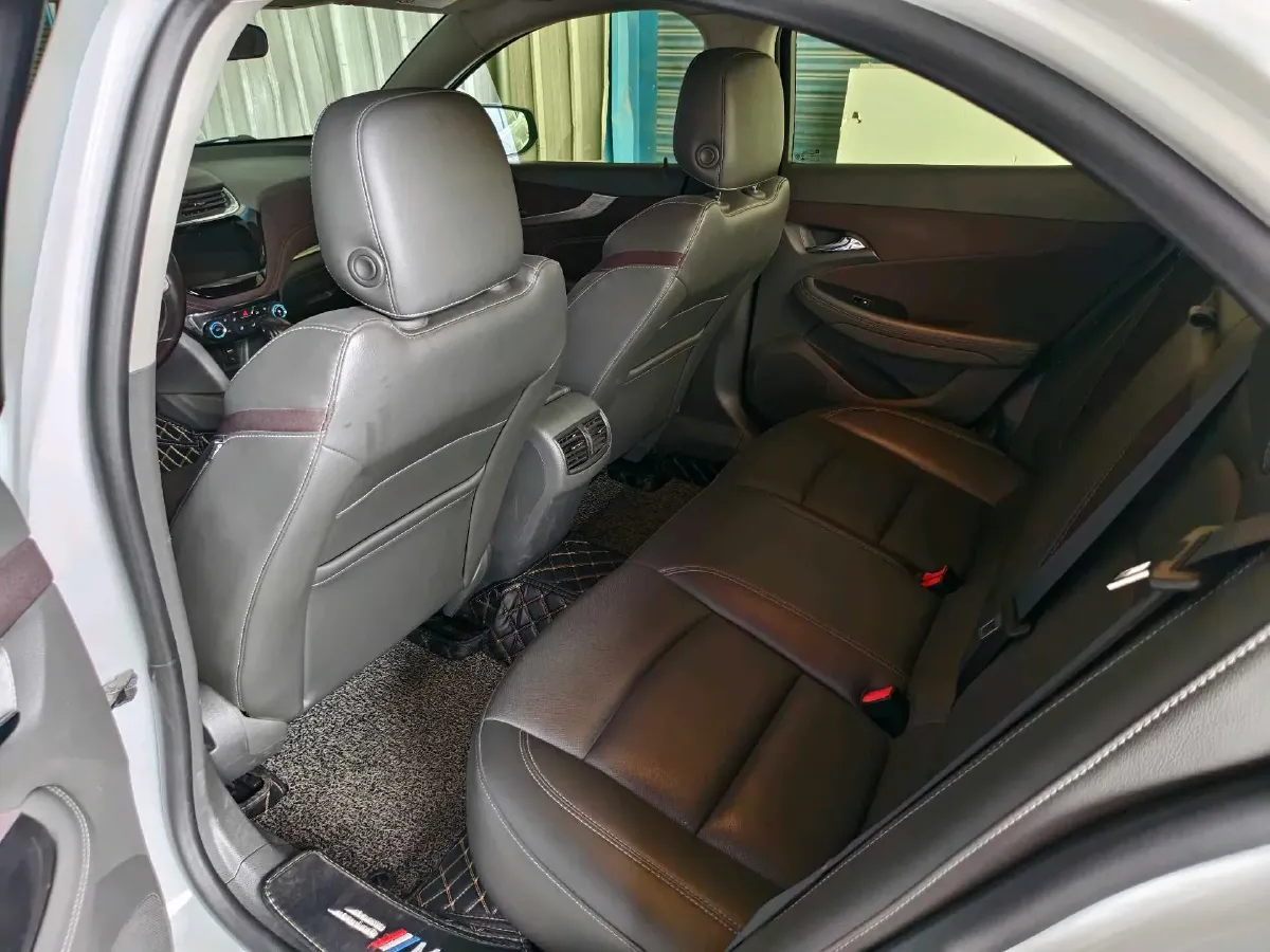 2018 Chevrolet Malibu 1.5T 170HP L4 6AT,autocango,china used car exporter,china ev exporter,chinese used car exporter,chinese used ev exporter