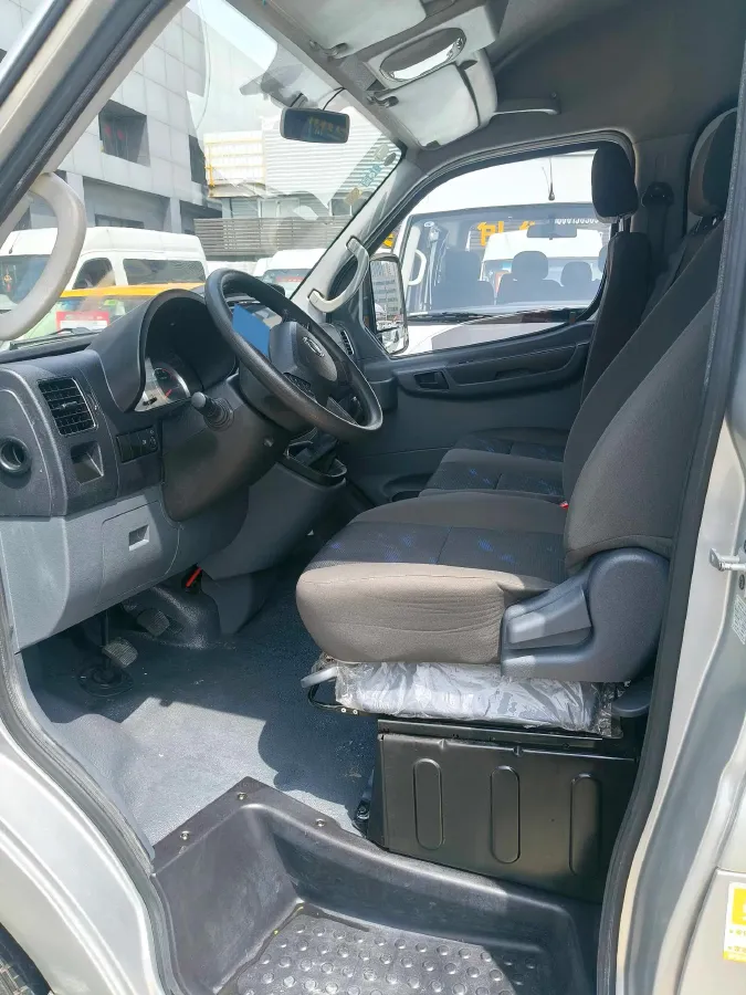 2021 DongFeng DFAC YuFeng 2.3T 136HP L4 6MT,autocango,china used car exporter,china ev exporter,chinese used car exporter,chinese used ev exporter