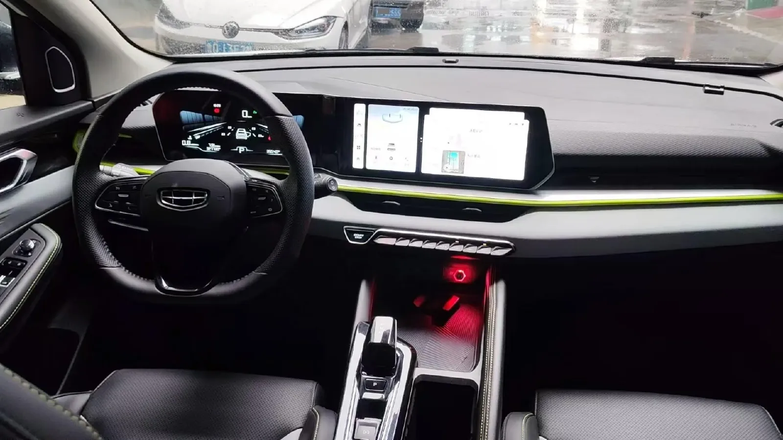 2023 Geely Coolray 1.5T 181HP L4 7DCT,autocango,china used car exporter,china ev exporter,chinese used car exporter,chinese used ev exporter