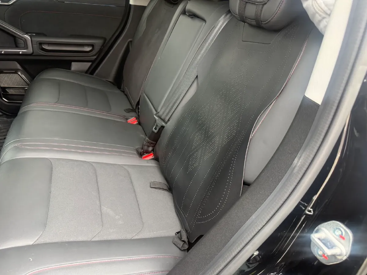 2023 Jetour Traveller 2.0T 254HP L4 8AT,autocango,china used car exporter,china ev exporter,chinese used car exporter,chinese used ev exporter