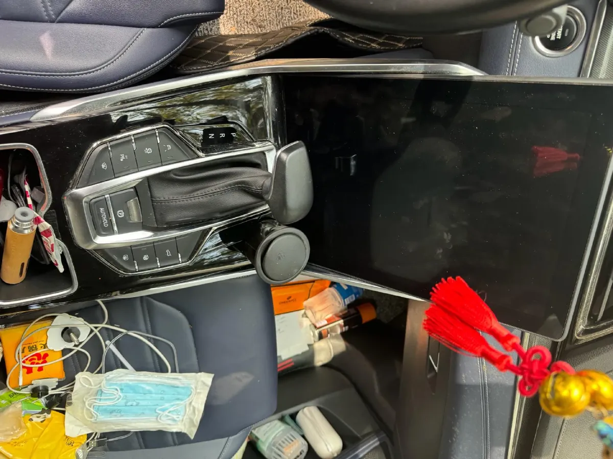 2019 MAXUS D60 1.5T 169HP L4 7DCT,autocango,china used car exporter,china ev exporter,chinese used car exporter,chinese used ev exporter