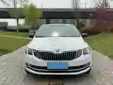 2018 Skoda Octavia 1.6L 110HP L4 6AT