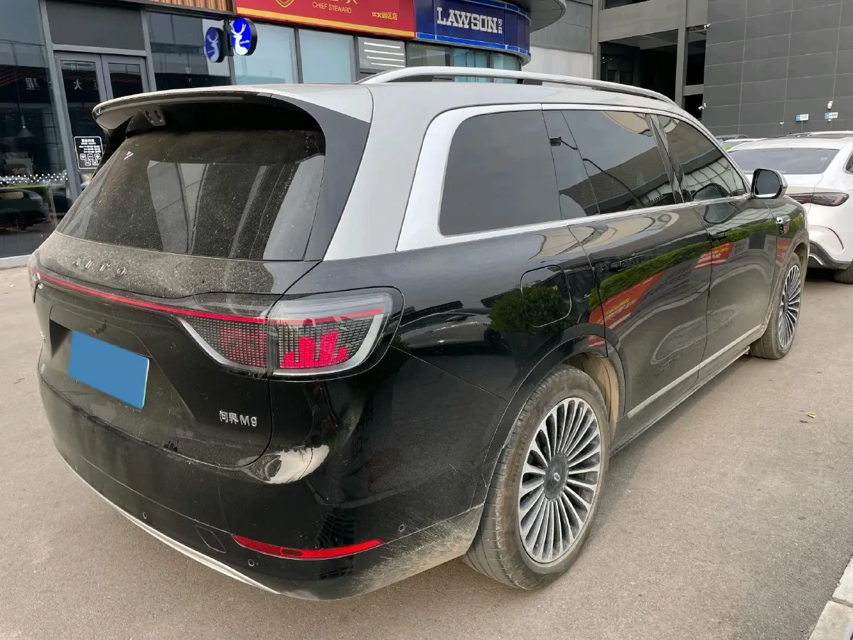 2025 AITO AITO M9 REEV 160HP REEV 52KWH,autocango,china used car exporter,china ev exporter,chinese used car exporter,chinese used ev exporter
