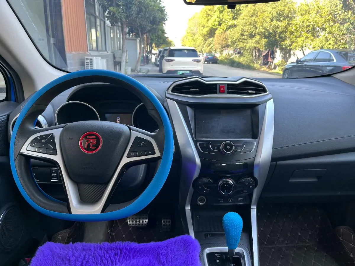 2017 BYD Yuan 1.5L 109HP L4 6DCT,autocango,china used car exporter,china ev exporter,chinese used car exporter,chinese used ev exporter