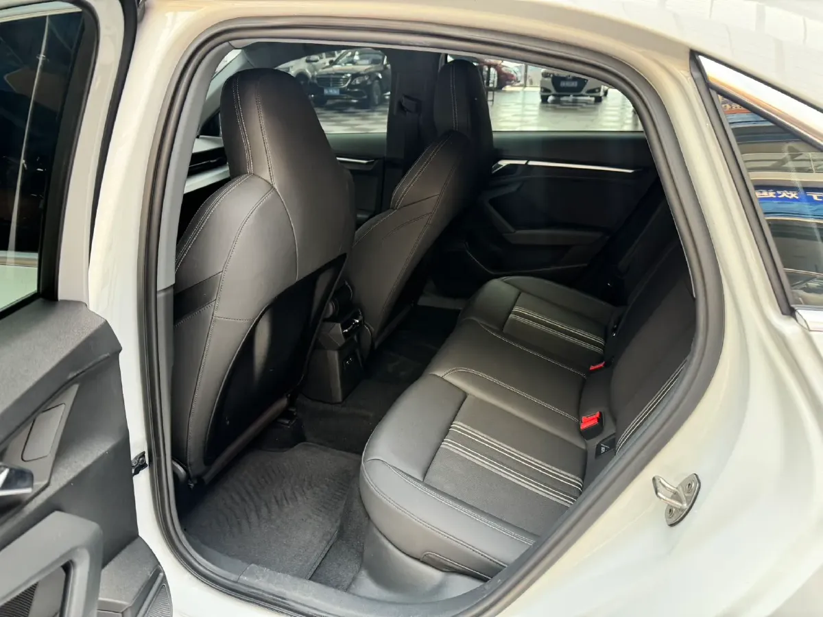 2023 Audi A3 1.4T 150HP L4 7DCT,autocango,china used car exporter,china ev exporter,chinese used car exporter,chinese used ev exporter