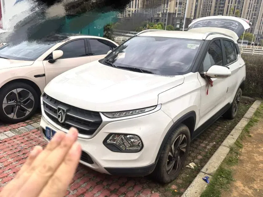 2019 WuLing HongGuang 1.5L 99HP L4 6MT,autocango,china used car exporter,china ev exporter,chinese used car exporter,chinese used ev exporter